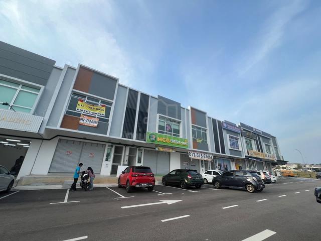 Jalan Puyuh 10 @ Bandar Putra Kulai 24*70 Shop, Face Main Road 1