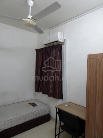 Single Room next to MRT station at Serdang, Seri Kembangan, Selangor 1