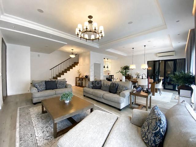 Semi D End Lot Jalan Dafodil, Lucent Residence Gamuda Kemuning 25.7 1