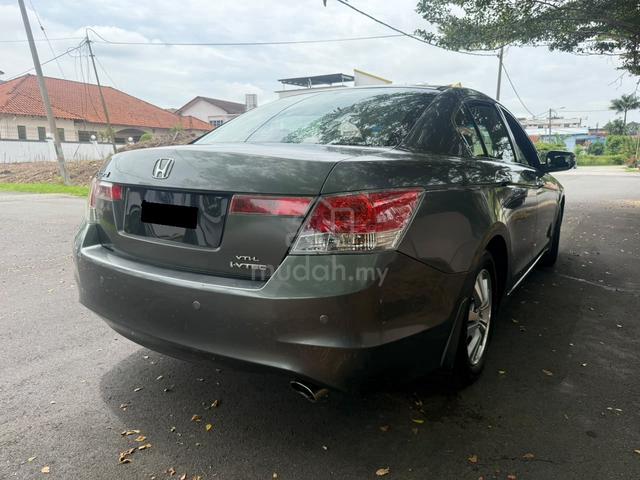 Honda ACCORD 2.0 VTi-L (A) One Lady Careful Owner - 2