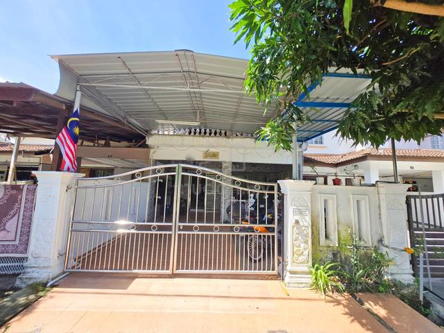 [Renovated] Rumah Teres 2 Tingkat, Taman Astana Harmoni, Lukut 1