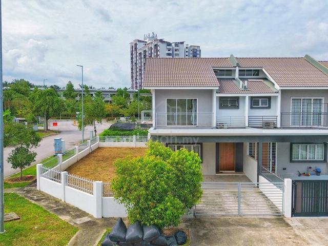 CORNER LOT 2 Storey laurel laman view cyberjaya 1