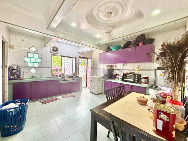 NONBUMI Boleh 1-Storey Taman Kinrara‼️ TK5 Taman Mawar‼️Renovated Nice 1