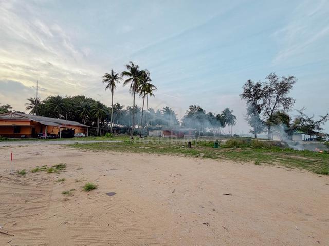 Sepasang Tanah Lot Semi D Di Rhu Muda, Marang Terengganu 1