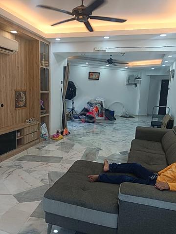 Pandan Heights Condominium 1
