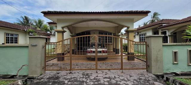 Freehold Banglo 1 Tingkat Taman Kurau Sejati – Kuala Kurau, Perak 1
