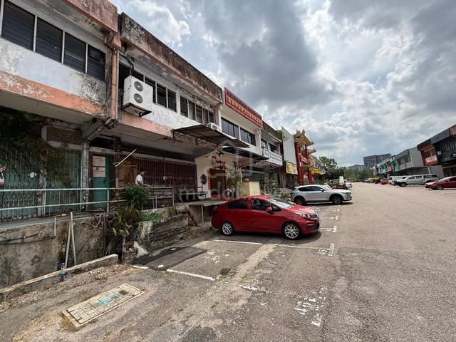 Johor Jaya Double Storey Shoplot Jalan Bakawali abad molek Austin 1