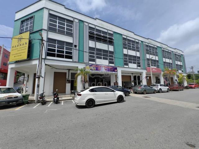3mths Free Rental Ground Floor Shop Pusat Perniagaan Kuala Lipis 1