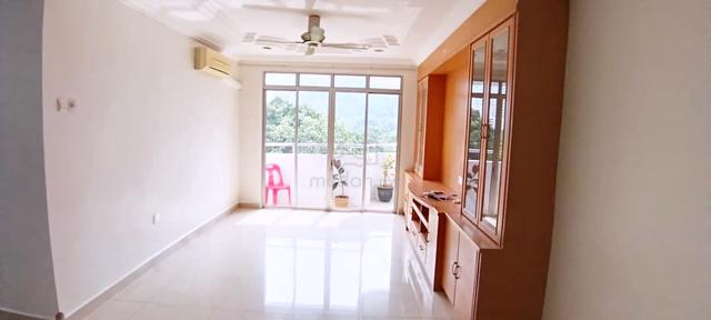 Gambier Heights 1