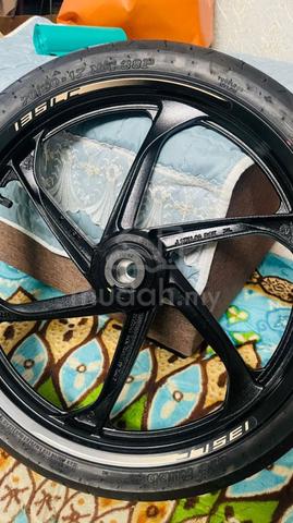 Carousel Image