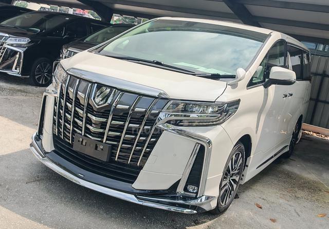 2022 Toyota ALPHARD 2.5 SC /BSM /DIM / SPARE TYRE - 2