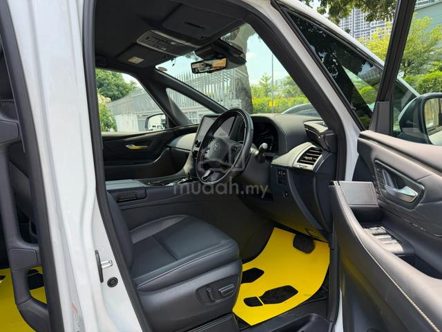 2024 Toyota VELLFIRE 2.4 Z PREMIER BLACK INTERIOR - 5