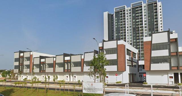 Bay Street- Bandar Gamuda Cove - Dengkil -3 storey Shop For Rent 1