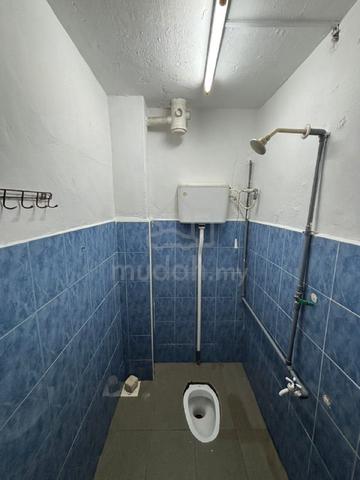 Double Storey Cluster For Rent Johor Jaya Jalan Bakawali Good Stock 1