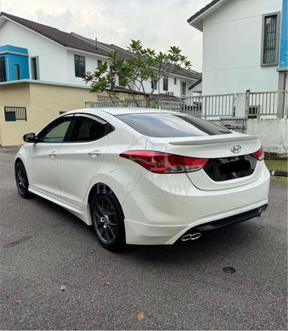 2013 Hyundai ELANTRA 1.8 PREMIUM (A) - 3