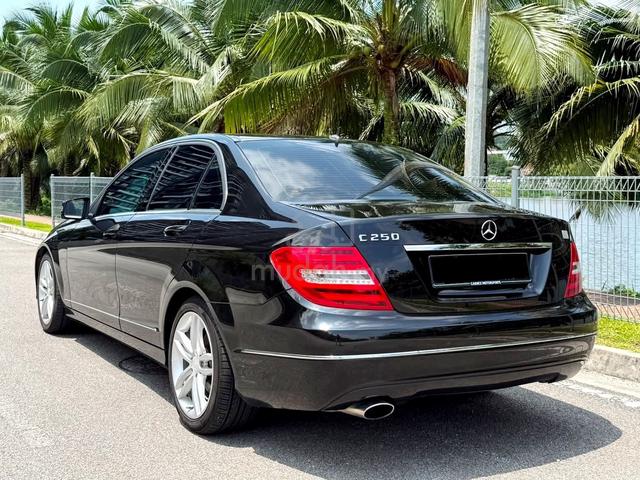 2012 MERCEDES BENZ c250 1.8 AVANTGARDE W204 CKD - 2