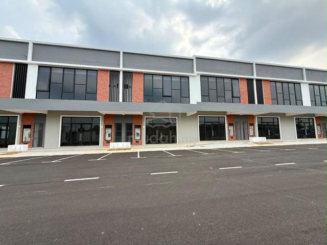 Akasia Business park Ulu Tiram 1.5 terrace factory for rent 1
