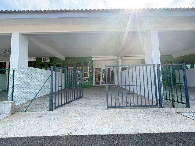 Single Storey terraced house @ Balok Permai for Sale 1