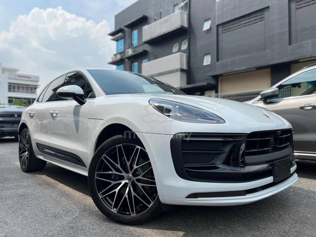 2022 Porsche MACAN 2.0L (A) PANROOF RECON JAPAN - 1