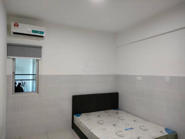 The Aliff Residence Room Rental/ Tampoi/ Paradigm/ Angsana/ near CIQ 1