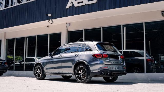 Mercedes Benz GLC300 2.0 AMG CONVERT GLC63 2021 - 2