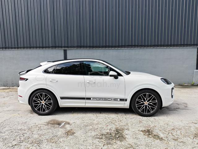 (Grade-5, 15k-Km) 2024 Porsche CAYENNE 3.0 Coupe - 3