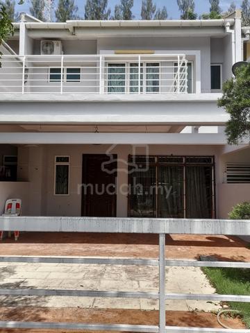 Intermediate 2 story house in kajang 2 sek 1 for sale 1