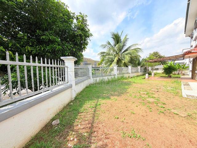 CORNER LOT ⭐ SEMI D Double Storey Bukit Bandaraya U11 Shah Alam 1