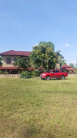 Bungalow Land di Bandar Seri Putra 1