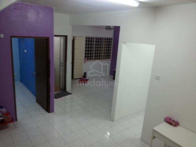 2 Sty Cluster Semi Detached 1750sf Land- Taman Putra Perdana 5 Puchong 1