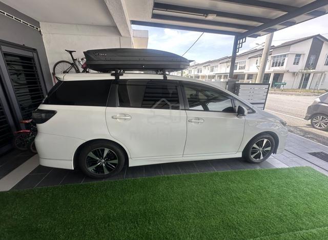 2013 Toyota WISH 1.8 S FACELIFT (A) - 2