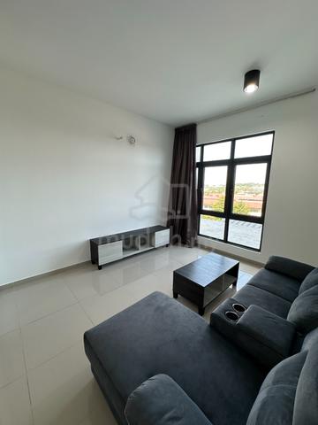 The Louvre @ Country Heights 1