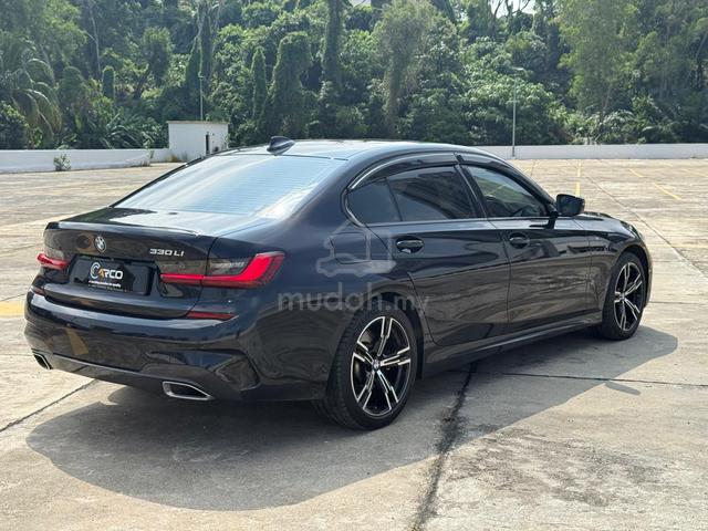 Bmw 330Li M SPORT 2.0L (A) SUNROOF/FULL SERVICES!! - 2