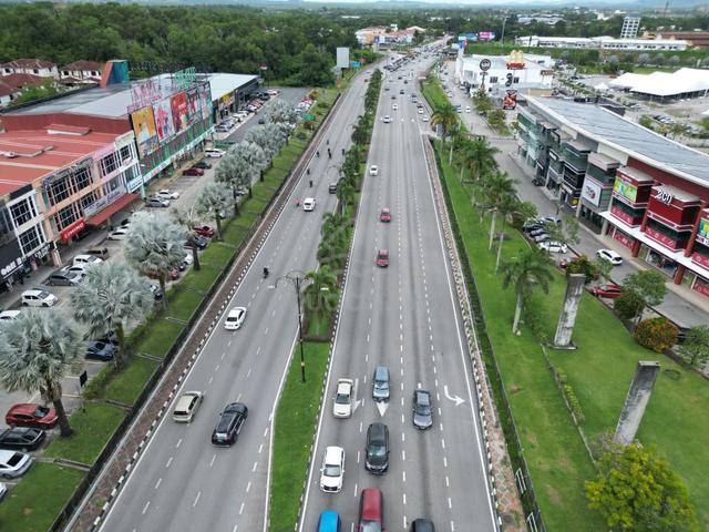 Facing Road Lot 88 Perdana Heights Ground Floor Shoplot For Rent 1