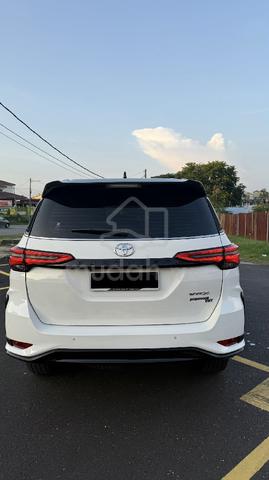 2024 Owner Toyota Fortuner 2.8 VRZ SUV
Full spec  - 4
