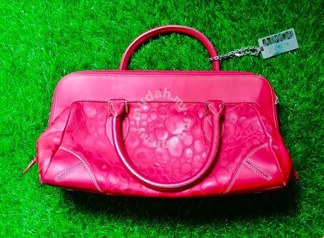 Bonia Authentic limited leather handbag - Bags & Wallets for sale in  Butterworth, Penang