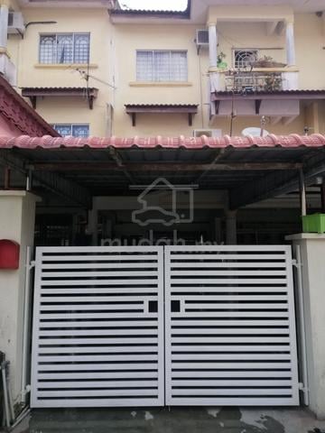 Great Rental Yield 1.5Sty Town House @Tmn Bukit Cheng for sale 1