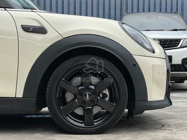 YEAR END PROMOTION mini COOPER S 2.0 5 DOOR F55 - 5
