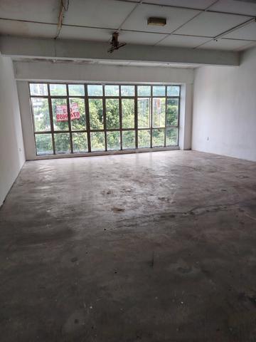 Office Lot Taman Emas Batu 9 Cheras 1