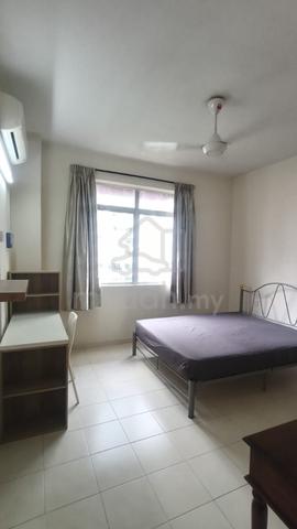 Master Bedroom for Rent @ Bukit OUG Condo 1