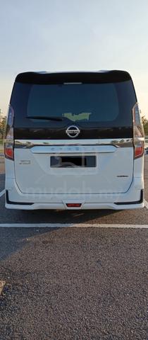 2022 Nissan SERENA PREMIUM HIGHWAY STAR 2.0L (A) - 4
