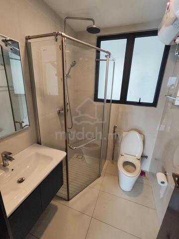 Danga bay / Master bedroom / Baypoint / Near CIQ / Shuttle bus to CIQ 2