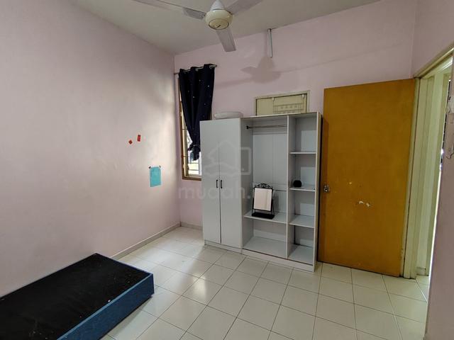 2 Storey Semi-D for RENT near UTEM, MiTC Melaka suitable for student 1
