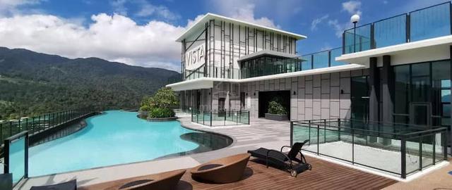Vista Residences 1