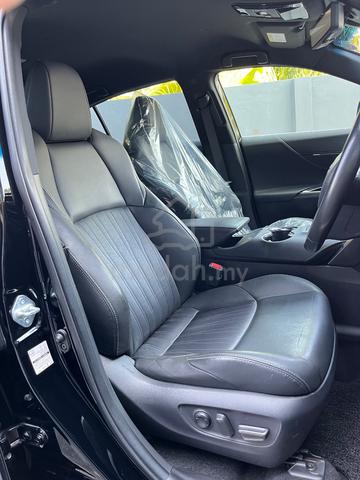 2021 Toyota HARRIER 2.0 G 8 Year Warranty - 4