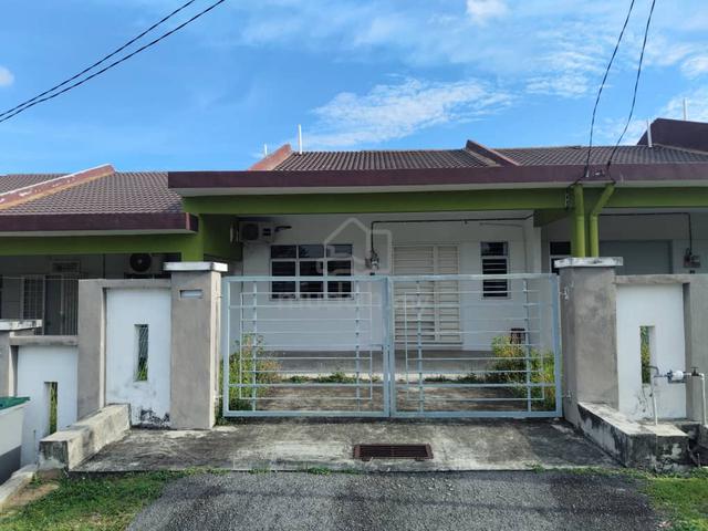 Teres 1 Tingkat Taman Ayer Molek Perdana, Kuala Sungai Baru, Melaka 1