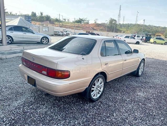 1997 Toyota CAMRY 2.2 GX (A) - 4