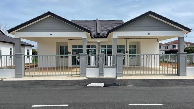 FACING SAWAH❗️SEMI-D TAMAN PELANGI, JITRA📍Condition Like New💯 LPPSA✅ 1