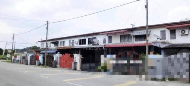Johor Bahru Taman Johor Jaya Jalan Teratai L.Cost Double Storey House 1