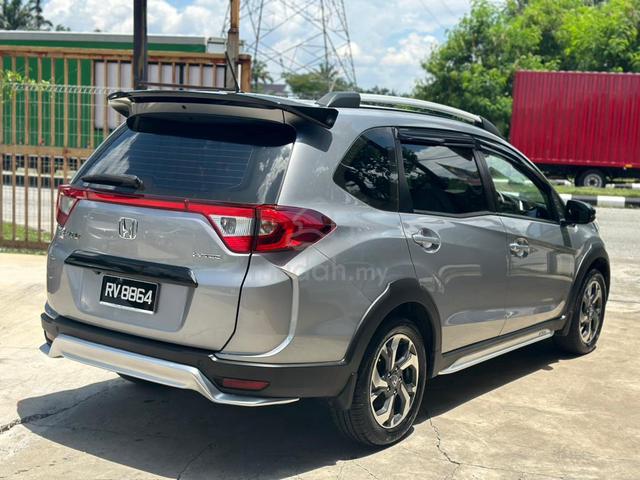 2018 Honda BR-V 1.5 E (A)ez full loan - 3